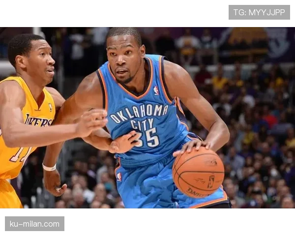 乔治·格文突破得分高效 打破当年对手防守体系