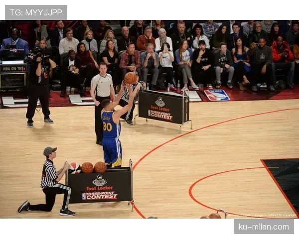 三分线规则：投篮成功如何判定为三分球？